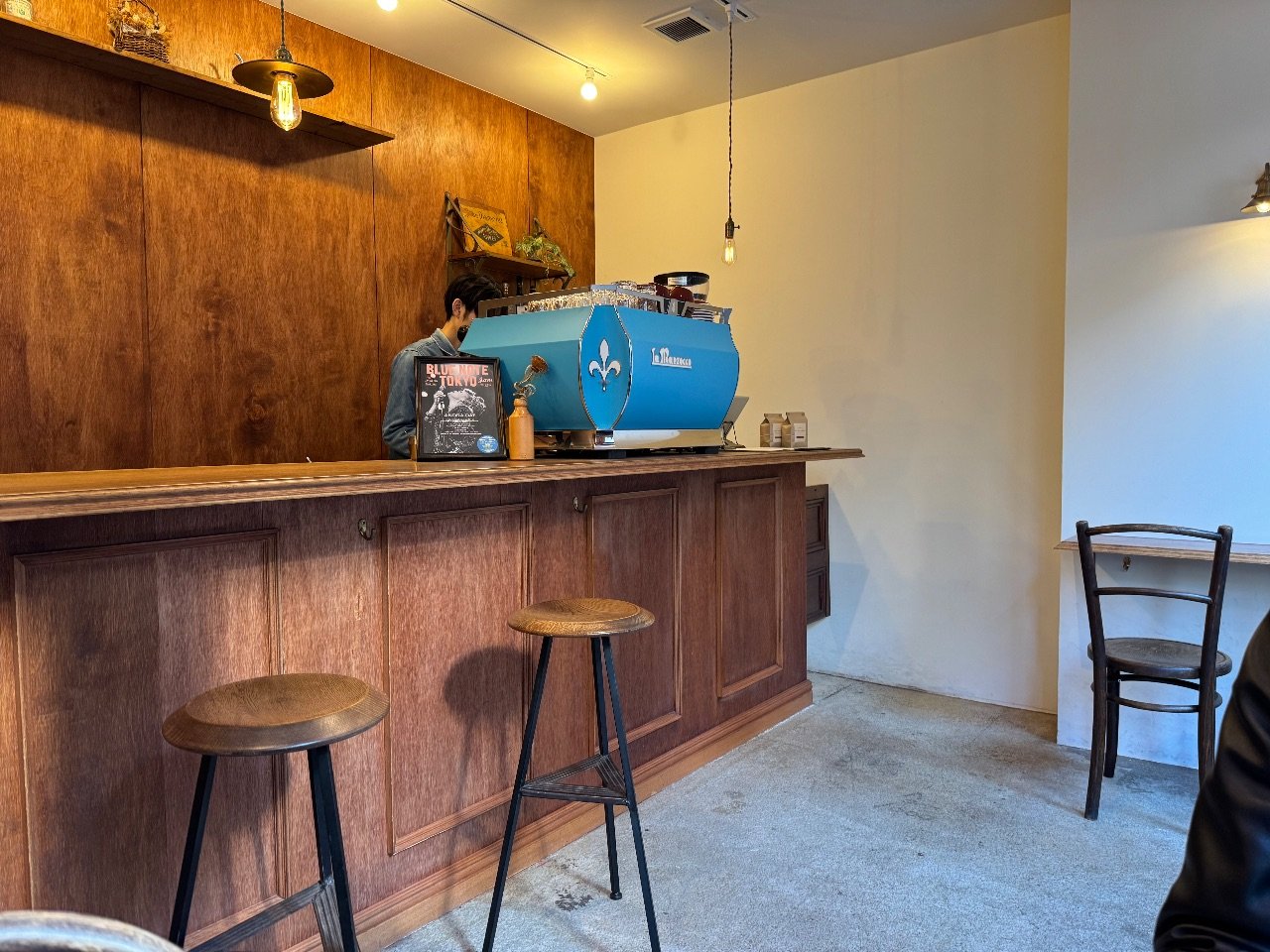 BLUEM COFFEE COUNTER