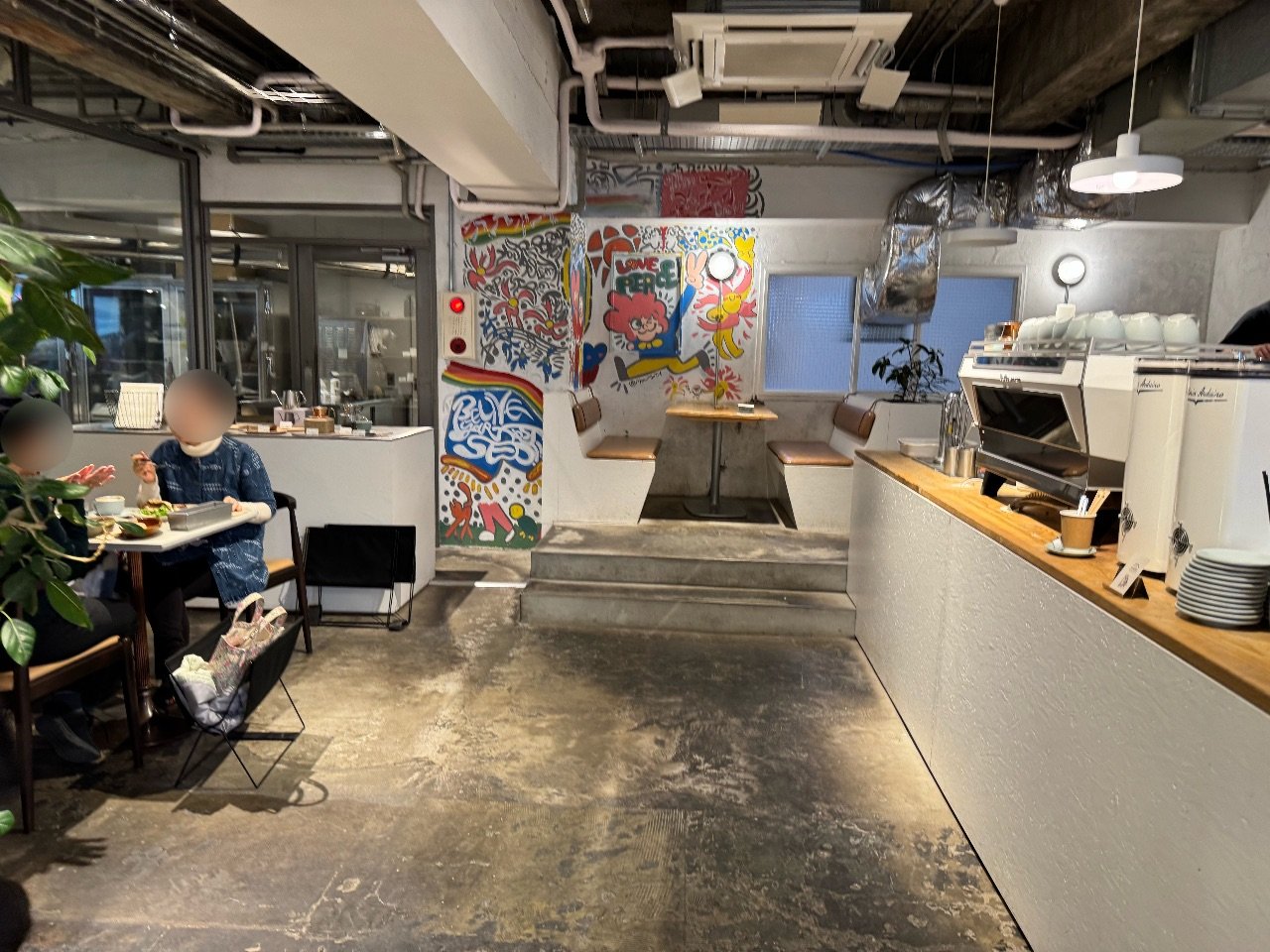 ジュウニブンベーカリーカフェ