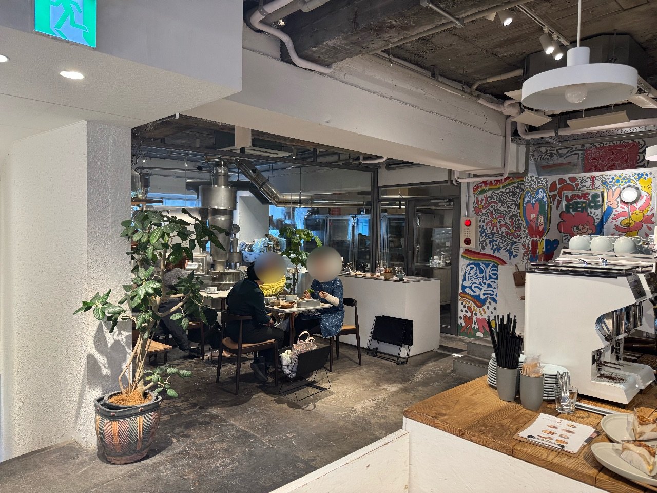 ジュウニブンベーカリーカフェ