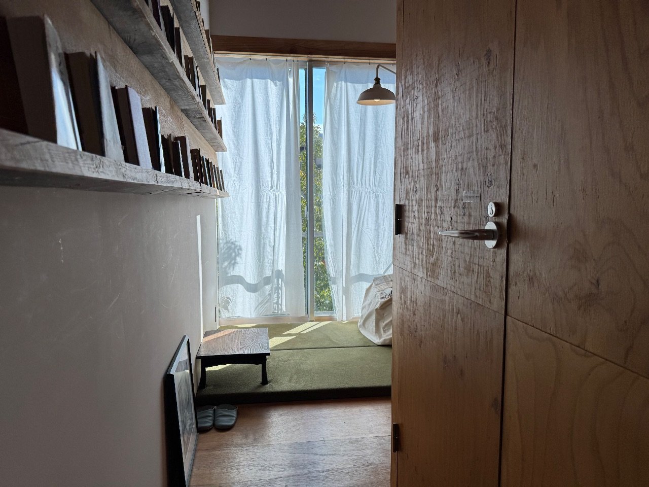 本の読める店 fuzkue 下北沢