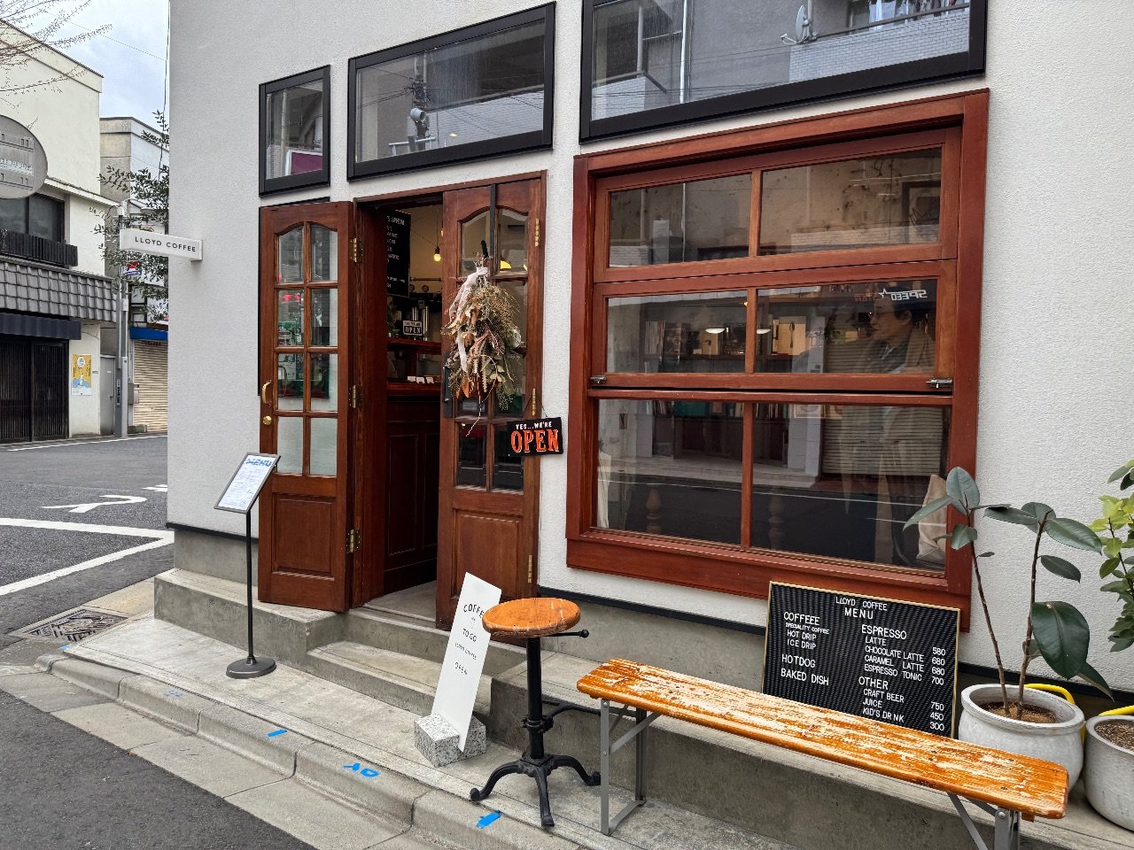 LLOYD COFFEE Setagaya